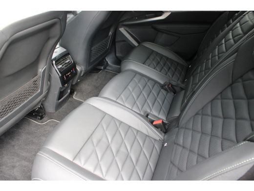 Peugeot e-5008 GT Avantage 73 kWh 7p | Panorama/schuifdak | Lederen bekleding | Massage | 20 Inch lichtmetaal | ... ActivLease financial lease