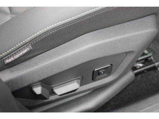 Peugeot e-5008 GT Avantage 73 kWh 7p | Panorama/schuifdak | Lederen bekleding | Massage | 20 Inch lichtmetaal | ... ActivLease financial lease