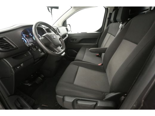 Peugeot e-Expert Toyota PROACE Electric Worker75 kWh Long Range L3H1 | Snelladen | SOH 95% | Airco | Cruise | Carp... ActivLease financial lease
