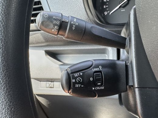 Peugeot Expert 1.5 BlueHDI 120 PK URBAN / L1H1 / 1e EIG. / SORTIMO / CAMERA / BLIND SPOT / TREKHAAK / ECC / CRUI... ActivLease financial lease