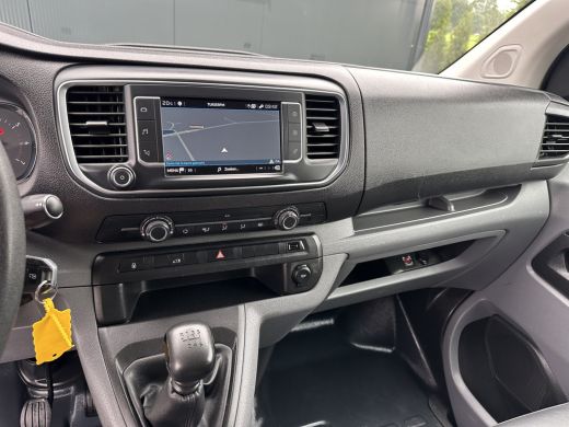 Peugeot Expert 2.0 BlueHDI 123 PK / L2H1 / 1e EIG. / IMPERIAAL / TREKHAAK / AIRCO / CRUISE / CARPLAY ActivLease financial lease