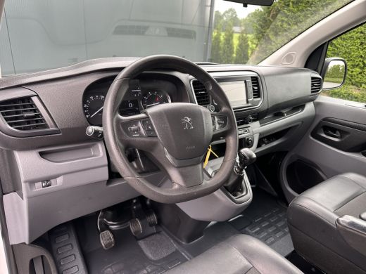 Peugeot Expert 2.0 BlueHDI 123 PK / L2H1 / 1e EIG. / IMPERIAAL / TREKHAAK / AIRCO / CRUISE / CARPLAY ActivLease financial lease