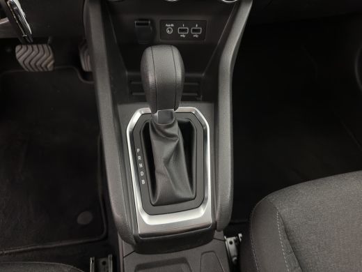 Renault Clio 1.6 E-Tech Hybrid 145 Equilibre (INCL.BTW) Aut. *FULL-LED | COMFORT-SEATS | CARPLAY | KEYLESS | D... ActivLease financial lease