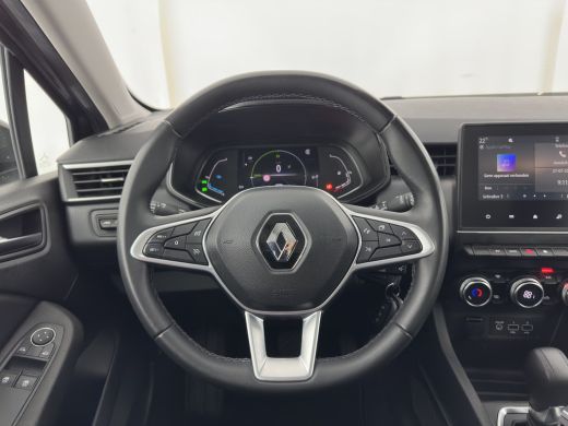 Renault Clio 1.6 E-Tech Hybrid 145 Equilibre (INCL.BTW) Aut. *FULL-LED | COMFORT-SEATS | CARPLAY | KEYLESS | D... ActivLease financial lease