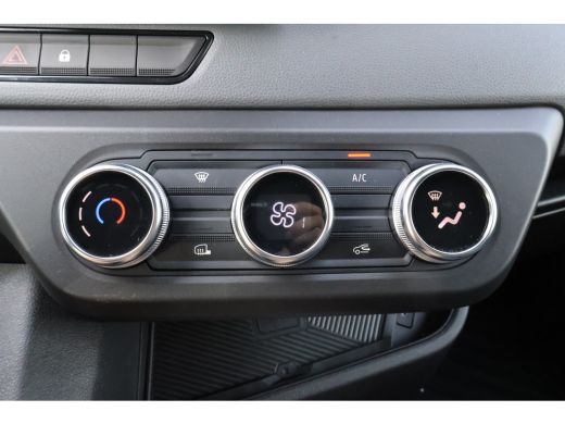 Renault Master 2.0 dCi 170pk Bakwagen met Laadklep ActivLease financial lease