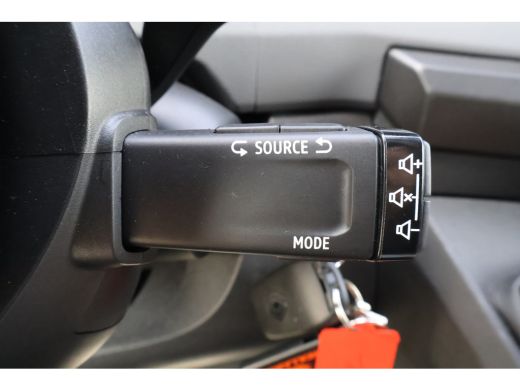 Renault Master 2.0 dCi 170pk Bakwagen met Laadklep ActivLease financial lease