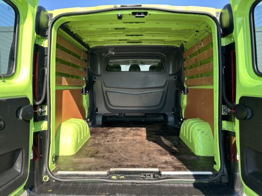 Renault Trafic 1.6 dCi / L2H1 / 1e EIG. / DUBBELE CABINE / 2x SCHUIFDEUR / TREKHAAK / AIRCO / CRUISE / DUBBELE C... ActivLease financial lease