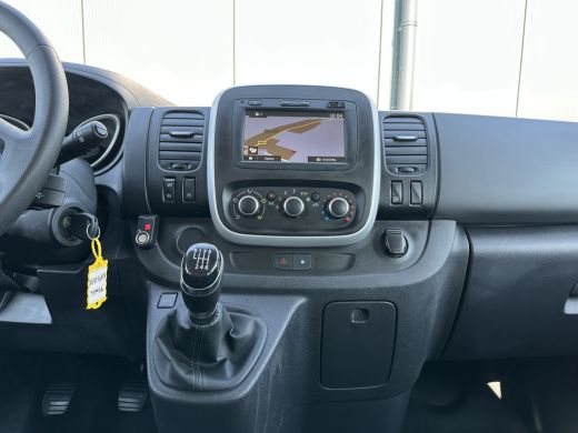 Renault Trafic 1.6 dCi / L2H1 / 1e EIG. / DUBBELE CABINE / 2x SCHUIFDEUR / TREKHAAK / AIRCO / CRUISE / DUBBELE C... ActivLease financial lease