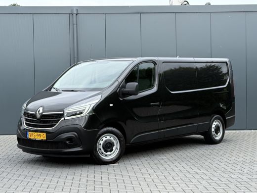 Renault Trafic 2.0 dCi 120 PK / L2H1 / 1e EIG. / AIRCO / CRUISE / PDC / 3-ZITS / LED ActivLease financial lease