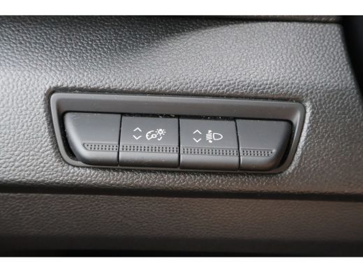 Renault Trafic 2.0 dCi 130pk DC Airco Black Edition Spoilerpakket ActivLease financial lease