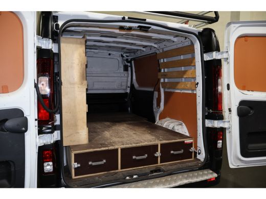 Renault Trafic 2.0 dCi 145pk Automaat L1 H1 ActivLease financial lease