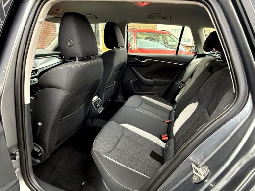 Skoda Kamiq 1.0 TSI Business Edition slechts 1369km!, Virt.Dash, Stoelverwarming ActivLease financial lease