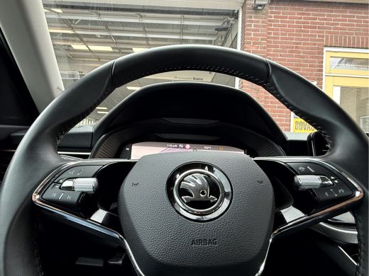 Skoda Kamiq 1.0 TSI Business Edition slechts 1369km!, Virt.Dash, Stoelverwarming ActivLease financial lease
