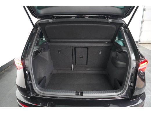 Skoda Karoq 1.5 TSI 150PK DSG-7 Sportline PANORAMADAK | NAVIGATIE | STOELVERW. | 360 CAMERA | 19 INCH | STOEL... ActivLease financial lease