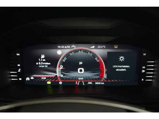 Skoda Karoq 1.5 TSI 150PK DSG-7 Sportline PANORAMADAK | NAVIGATIE | STOELVERW. | 360 CAMERA | 19 INCH | STOEL... ActivLease financial lease