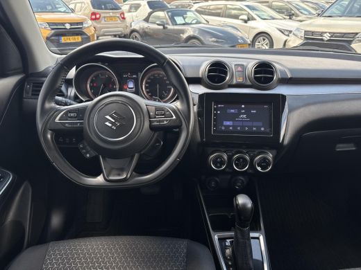 Suzuki Swift 1.2 Stijl Automaat | Rijklaarprijs | Climate Control | Parkeersensoren achter | Achteruitrijcamer... ActivLease financial lease