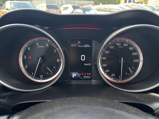 Suzuki Swift 1.2 Stijl Automaat | Rijklaarprijs | Climate Control | Parkeersensoren achter | Achteruitrijcamer... ActivLease financial lease