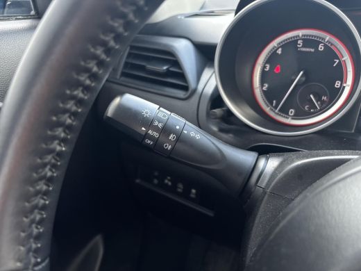 Suzuki Swift 1.2 Stijl Automaat | Rijklaarprijs | Climate Control | Parkeersensoren achter | Achteruitrijcamer... ActivLease financial lease