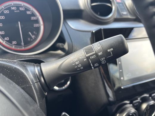 Suzuki Swift 1.2 Stijl Automaat | Rijklaarprijs | Climate Control | Parkeersensoren achter | Achteruitrijcamer... ActivLease financial lease
