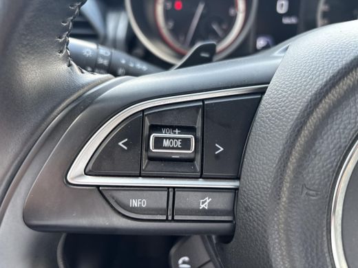 Suzuki Swift 1.2 Stijl Automaat | Rijklaarprijs | Climate Control | Parkeersensoren achter | Achteruitrijcamer... ActivLease financial lease