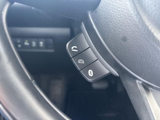 Suzuki Swift 1.2 Stijl Automaat | Rijklaarprijs | Climate Control | Parkeersensoren achter | Achteruitrijcamer... ActivLease financial lease