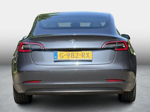 Tesla Model 3 Long Range AWD 75 kWh SOH 86,8% / 19'' Lichtmetalen Velgen ( &euro; 1.700 ) / Autopilot  /3 Fase / Ada... ActivLease financial lease