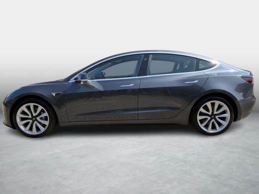 Tesla Model 3 Long Range AWD 75 kWh SOH 86,8% / 19'' Lichtmetalen Velgen ( &euro; 1.700 ) / Autopilot  /3 Fase / Ada... ActivLease financial lease