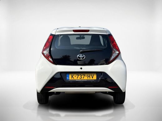 Toyota Aygo 1.0 VVT-i x-play | Carplay/Androidauto | Achteruitrij camera | Airco | ActivLease financial lease