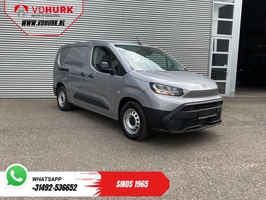 Toyota ProAce 50 kWh 340km WLTP L2 LED/ 3Pers./ Snellader/ Standkachel/ Stoelverw./ Stuurverw./ Carplay/ Camera... ActivLease financial lease