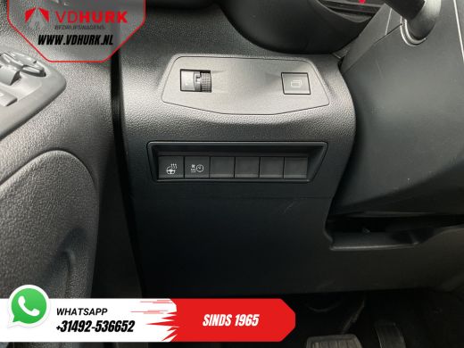 Toyota ProAce 50 kWh 340km WLTP L2 LED/ 3Pers./ Snellader/ Standkachel/ Stoelverw./ Stuurverw./ Carplay/ Camera... ActivLease financial lease