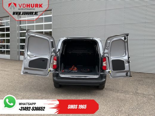 Toyota ProAce 50 kWh 340km WLTP L2 LED/ 3Pers./ Snellader/ Standkachel/ Stoelverw./ Stuurverw./ Carplay/ Camera... ActivLease financial lease