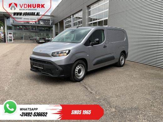 Toyota ProAce 50 kWh 340km WLTP L2 LED/ 3Pers./ Snellader/ Standkachel/ Stoelverw./ Stuurverw./ Carplay/ Camera... ActivLease financial lease