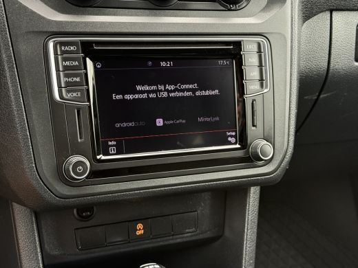 Volkswagen Caddy 1.4 TSI 131 PK BENZINE AUTOMAAT !! / BPM VRIJ / IMPERIAAL / TREKHAAK / INRICHTING / NAVI / AIRCO ... ActivLease financial lease