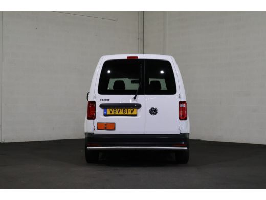 Volkswagen Caddy 2.0 TDI L1H1 102pk Navigatie ActivLease financial lease