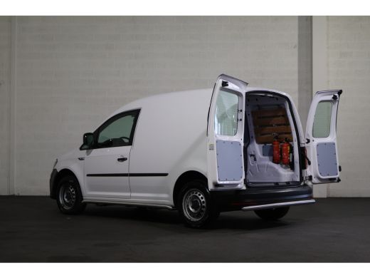 Volkswagen Caddy 2.0 TDI L1H1 102pk Navigatie ActivLease financial lease