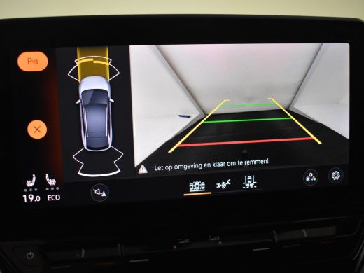 Volkswagen ID.4 First 77 kWh l 1e eigenaar l Dealeronderhoud l Warmtepomp l Stoelverwarming l Camera l Elektr. Tr... ActivLease financial lease
