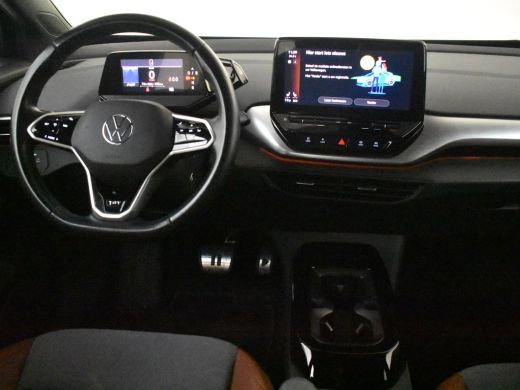 Volkswagen ID.4 First 77 kWh l 1e eigenaar l Dealeronderhoud l Warmtepomp l Stoelverwarming l Camera l Elektr. Tr... ActivLease financial lease