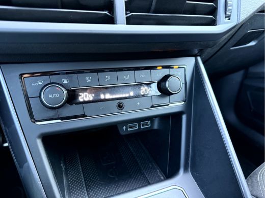 Volkswagen Polo 1.0 TSI High R-Line Panoramadak, Camera, NL. Auto ActivLease financial lease