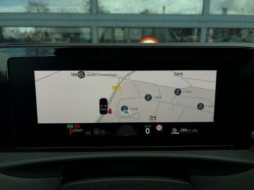 Volkswagen T-Roc R-Line First Edition | 'App-Connect' draadloze smartphone integratie | 30,5 cm display met 2D en ... ActivLease financial lease