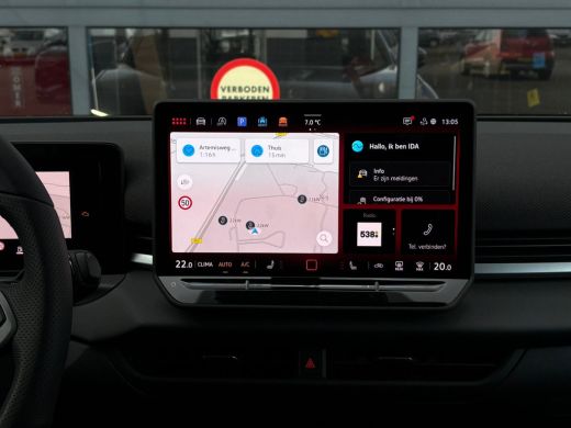 Volkswagen T-Roc R-Line First Edition | 'App-Connect' draadloze smartphone integratie | 30,5 cm display met 2D en ... ActivLease financial lease