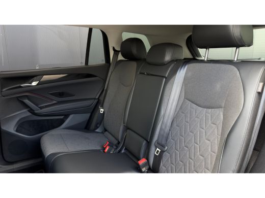Volkswagen Tayron 1.5 eHybrid Life Edition | Trekhaak | Apple Carplay | Camera | ActivLease financial lease