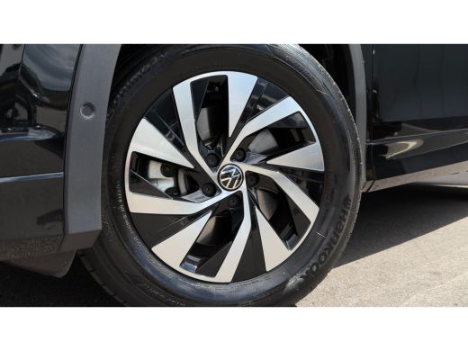 Volkswagen Tayron 1.5 eHybrid Life Edition | Trekhaak | Apple Carplay | Camera | ActivLease financial lease