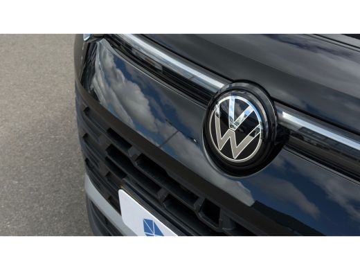Volkswagen Tayron 1.5 eHybrid Life Edition | Trekhaak | Apple Carplay | Camera | ActivLease financial lease