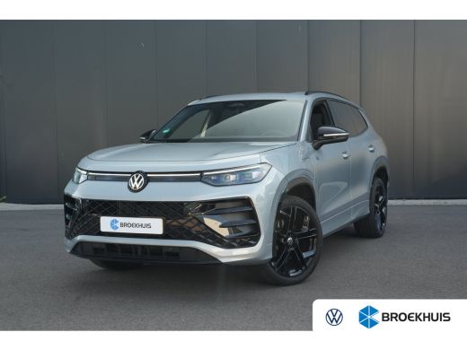 Volkswagen Tayron 1.5 eHybrid R-Line Edition | Trekhaak | Camera | Panoramadak | ActivLease financial lease
