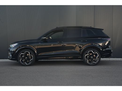 Volkswagen Tiguan 1.5 eHybrid R-Line Edition 272PK | Panoramadak | Trekhaak | Apple Carplay | ActivLease financial lease