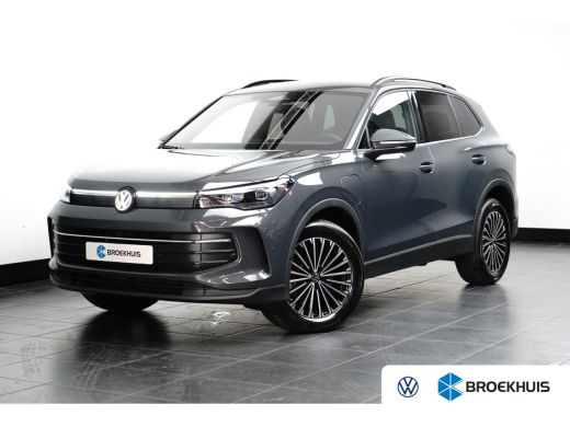 Volkswagen Tiguan 1.5 TSI eHybrid DSG-6 204PK Life Edition | TREKHAAK | 360 CAMERA | ADAPT. CRUISE | STUUR + STOELV... ActivLease financial lease