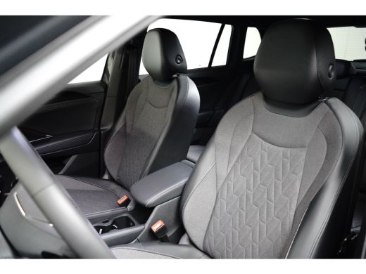 Volkswagen Tiguan 1.5 TSI eHybrid DSG-6 204PK Life Edition | TREKHAAK | 360 CAMERA | ADAPT. CRUISE | STUUR + STOELV... ActivLease financial lease