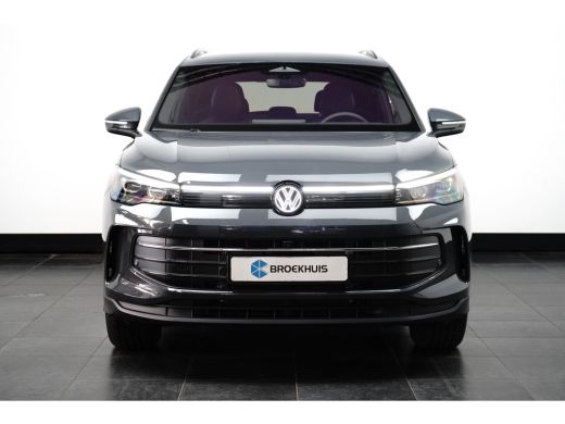 Volkswagen Tiguan 1.5 TSI eHybrid DSG-6 204PK Life Edition | TREKHAAK | 360 CAMERA | ADAPT. CRUISE | STUUR + STOELV... ActivLease financial lease