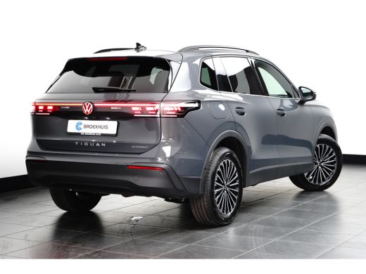 Volkswagen Tiguan 1.5 TSI eHybrid DSG-6 204PK Life Edition | TREKHAAK | 360 CAMERA | ADAPT. CRUISE | STUUR + STOELV... ActivLease financial lease