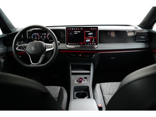 Volkswagen Tiguan 1.5 TSI eHybrid DSG-6 204PK Life Edition | TREKHAAK | 360 CAMERA | ADAPT. CRUISE | STUUR + STOELV... ActivLease financial lease